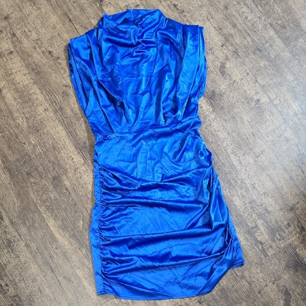 GLAMAKER SHEIN Elegant Blue Satin Dress Rouched‎ Cowl Neck Cap Sleeve Sz L
